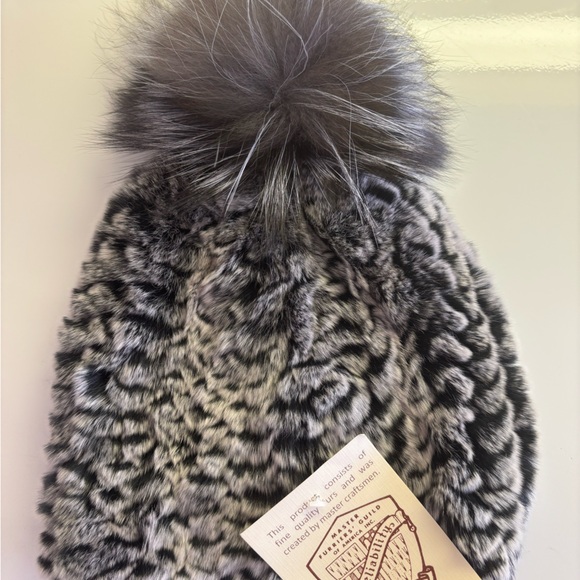 Master Furriers' Guild Member Tag - Picture 2 of 7